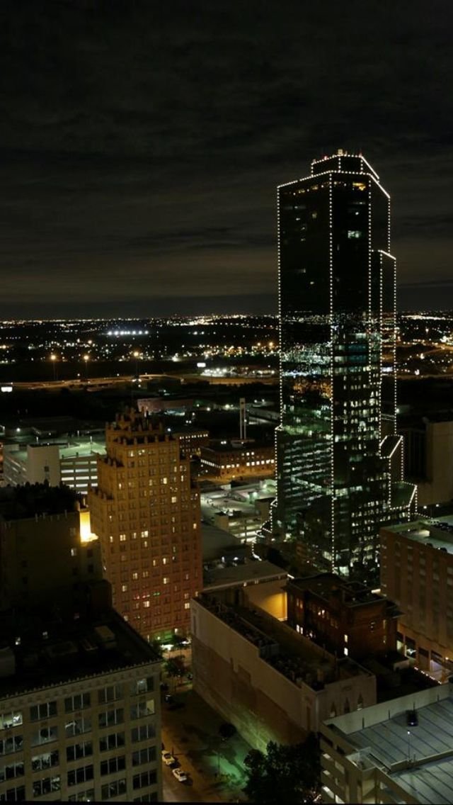 Nighttime view of the Fort Worth, Texas skyline